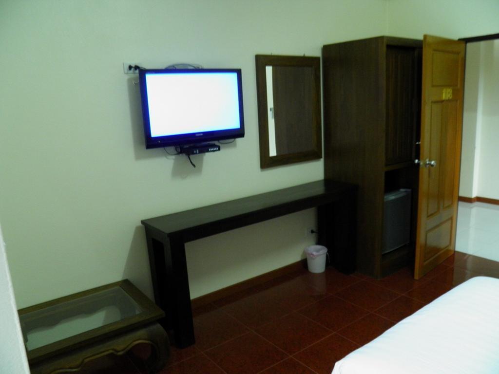 סוקותאי Ruen Narisra Resort חדר תמונה