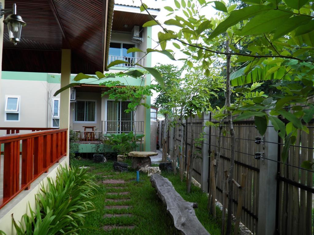 סוקותאי Ruen Narisra Resort מראה חיצוני תמונה